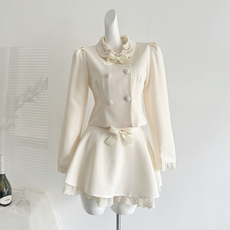 Embroidery Jacket - 2-teilige Sets für Damen: Handgefertigter Blazer