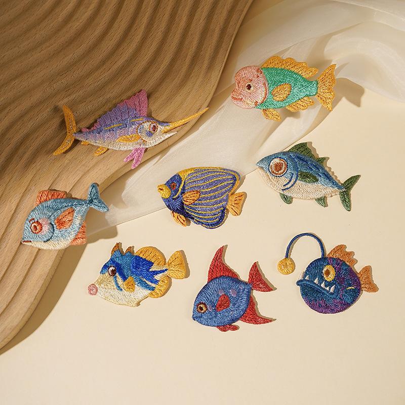 Embroidery Fish - Delfin-Quallen-Sommer-Meerfisch-Aufnäher für Kinder zum Aufbügeln, besticktes
