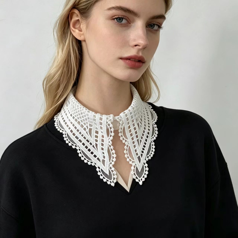 Embroidery Origin - Damen Weißer Rüschen-Falsch-Kragen mit Blumenmuster, Hohlmuster-Stickerei,
