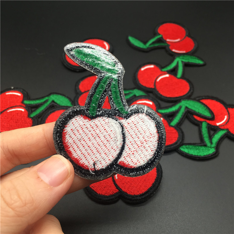 Kirschfrucht-süßer Kleidungs-P – Embroidery Converse Bewertung und Preis