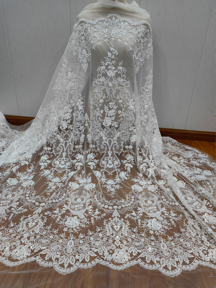 Hochzeitskleid, hochwertiger,  – Embroidery Gradient Bewertung und Preis