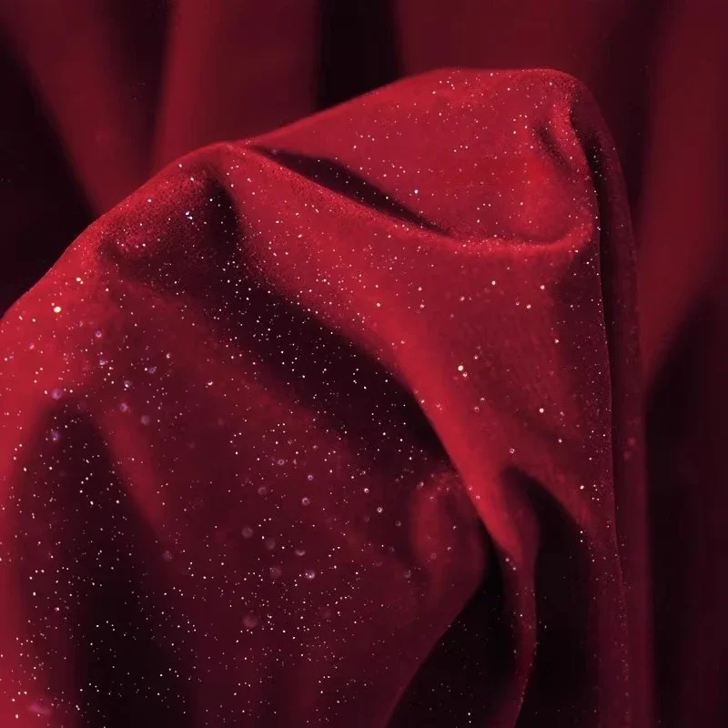 Tiefroter, diamantförmiger, fu – Velvet Fabric Embroidery Bewertung und Preis
