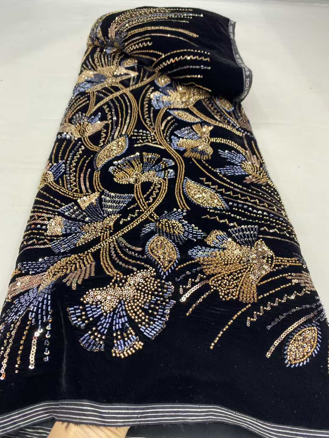 2026 Neu eingetroffene afrikan – Velvet Fabric Embroidery Bewertung und Preis