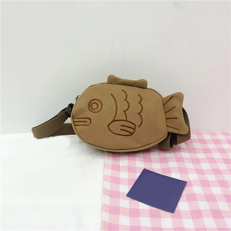 Fischform Canvas Umhängetasche – Embroidery Fish Bewertung und Preis