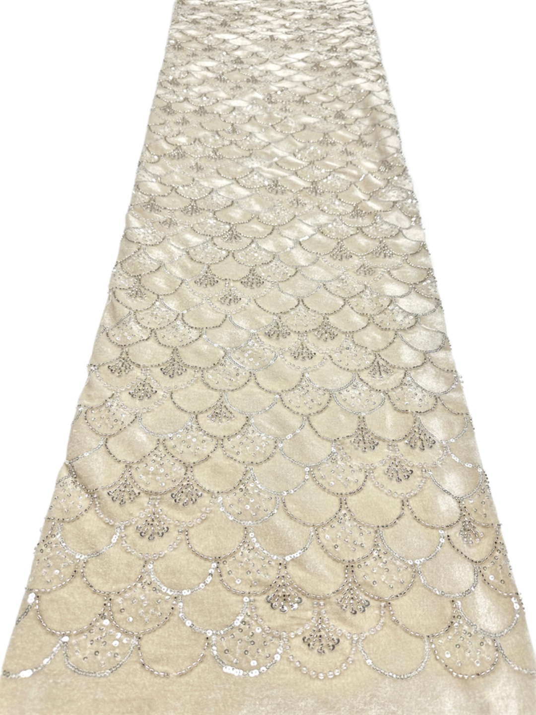 2026 Afrikanischer Pailletten- – Velvet Fabric Embroidery Bewertung und Preis